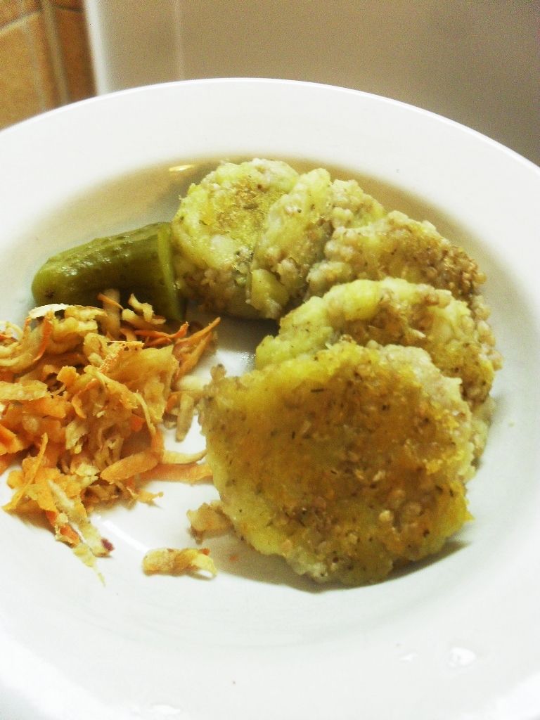 Oszukane kotleciki z ziemniaków i kaszy Oszukane kotleciki z ziemniaków i kaszy