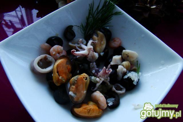 Owoce morze z patelni  Owoce morze z patelni