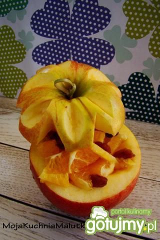 Owocowa sałatka z rumem 