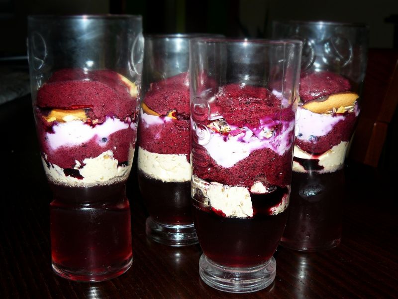 Owocowa Szklanka z musli