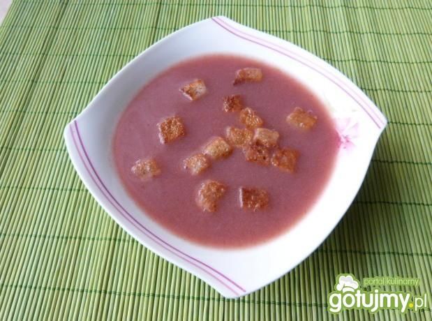 Owocowa zupa ze śliwek z kompotu