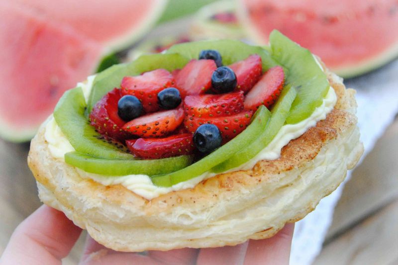 Owocowe arbuzy na cieście francuskim