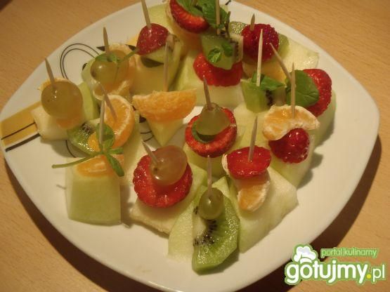 Owocowe koreczki(2) Owocowe koreczki(2)