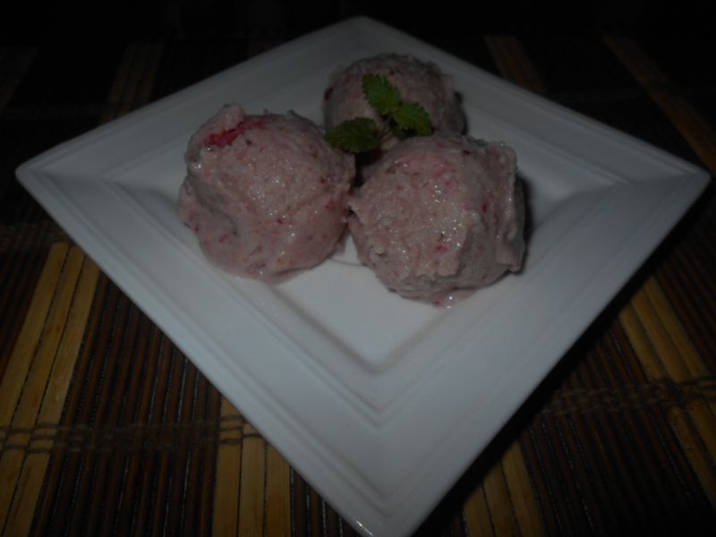 Owocowe lody z kaszą i miodem Owocowe lody z kaszą i miodem