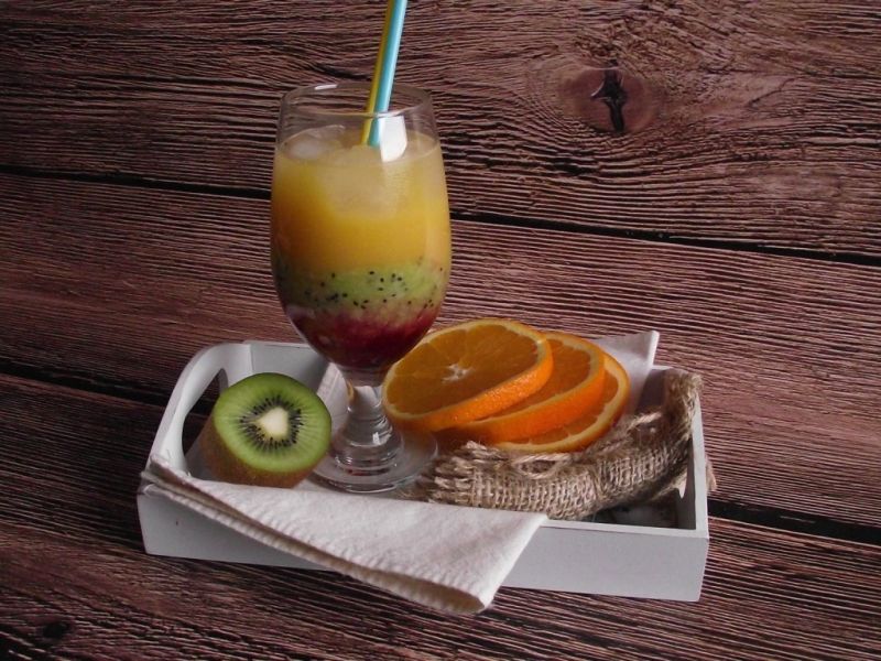 Owocowy drinki z kiwi Owocowy drinki z kiwi