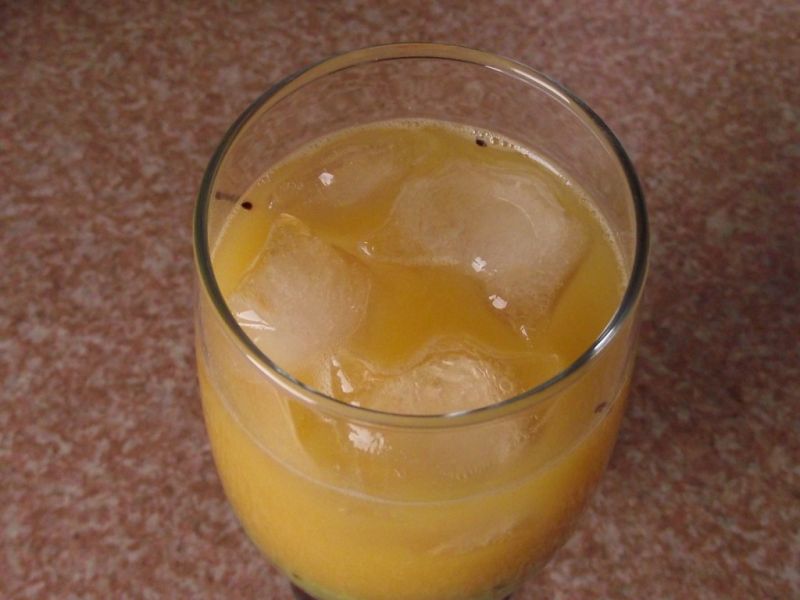 Owocowy drinki z kiwi