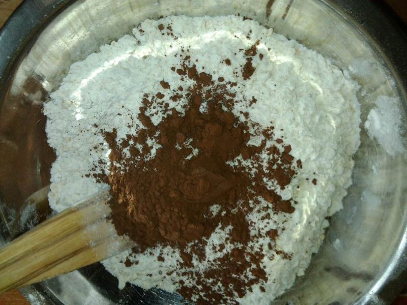 Owsiane kakaowe ciasteczka z mieszanką studencką