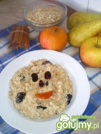 Owsianka bakaliowa z jabłkiem Owsianka bakaliowa z jabłkiem