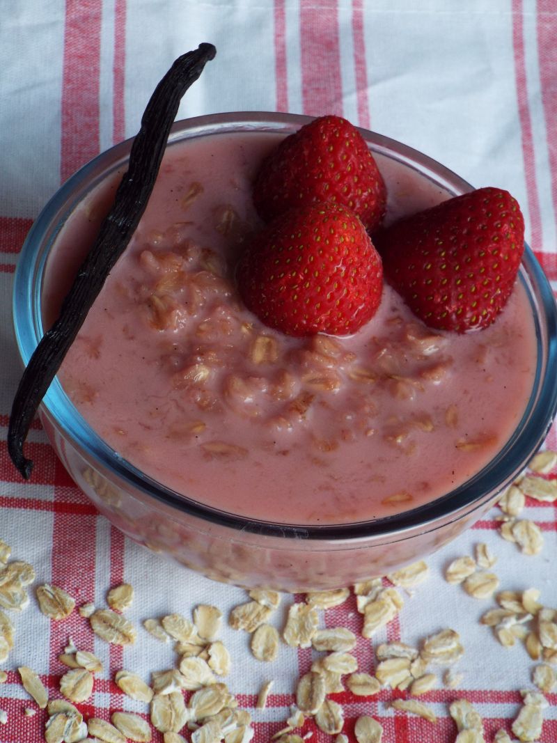 Owsianka truskawkowo-waniliowa