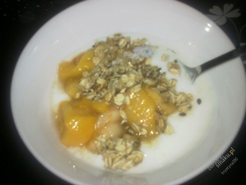  Owsianka z brzoskwinią