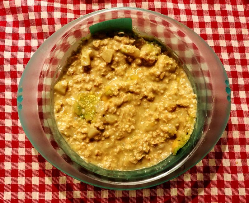 Owsianka z jabłkiem i awokado Owsianka z jabłkiem i awokado