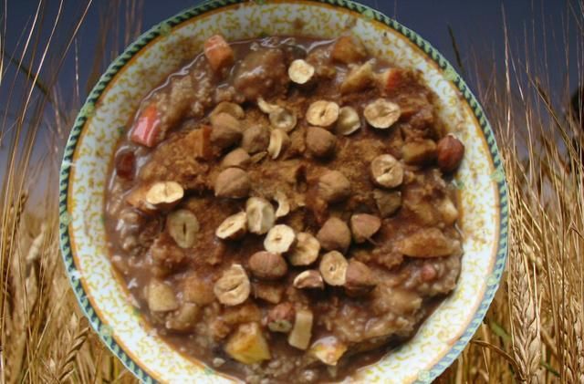 Owsianka z jabłkiem i bananem