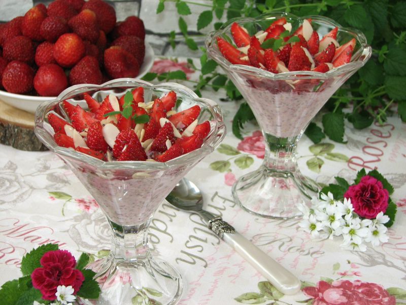 Owsianka z truskawkami