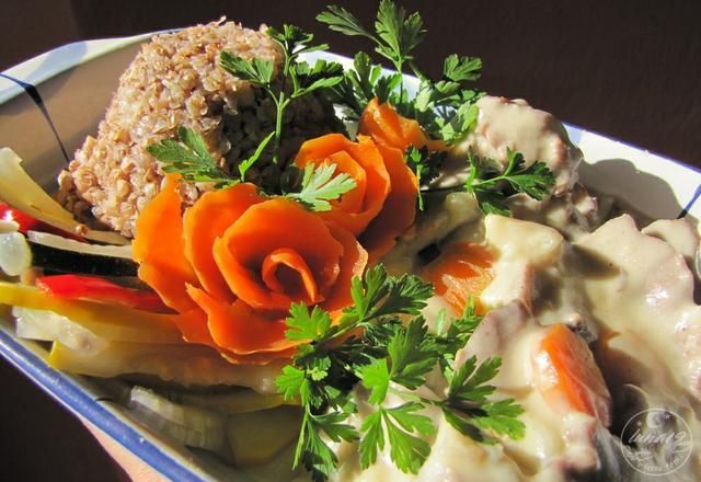 Ozorki w sosie musztardowym   Ozorki w sosie musztardowym