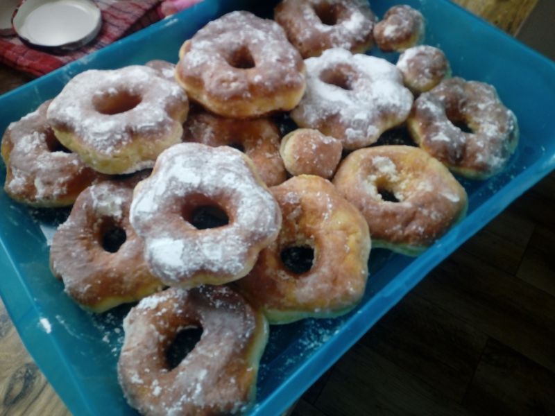 Pączki kwiatki z patelni Pączki kwiatki z patelni