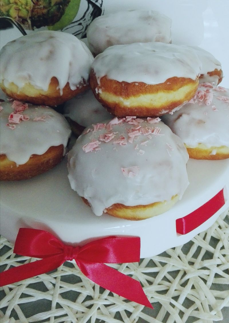 Pączki lukrowane
