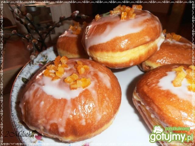 Pączki pomarańczowe Pączki pomarańczowe