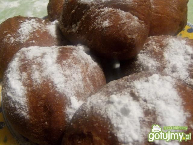 Pączki z czekoladą