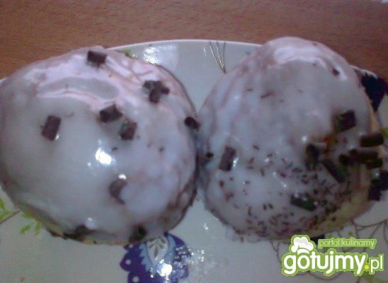 Pączki z dodatkiem czekolady Pączki z dodatkiem czekolady