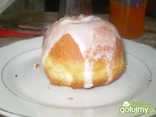 Pączki z lukrem Pączki z lukrem