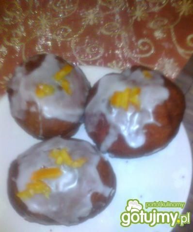 Pączki z lukrem i skórką pomarańczową