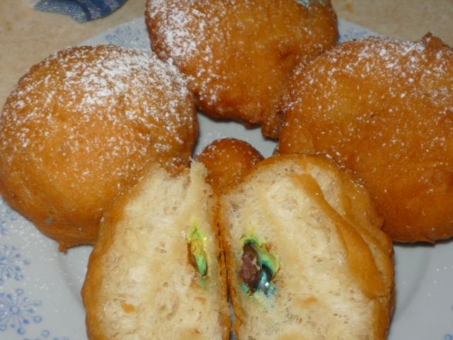 Pączki z M&Msami Pączki z M&Msami