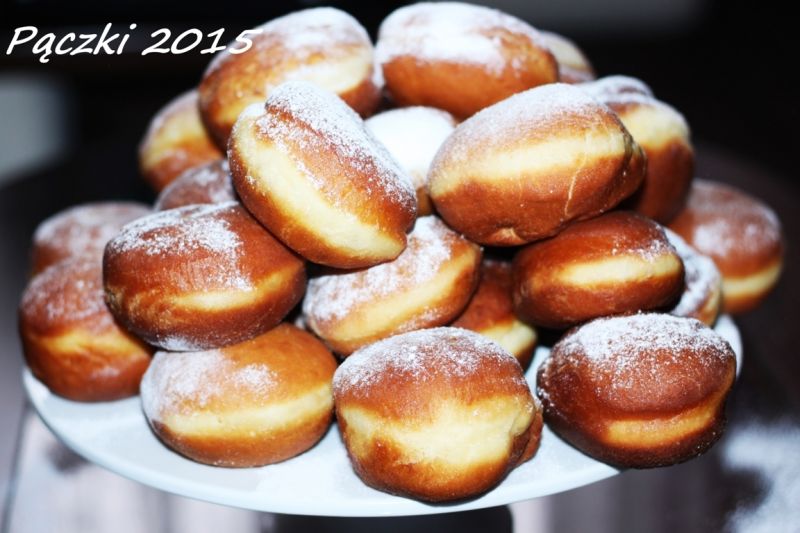 Pączki z nadzieniem   Pączki z nadzieniem