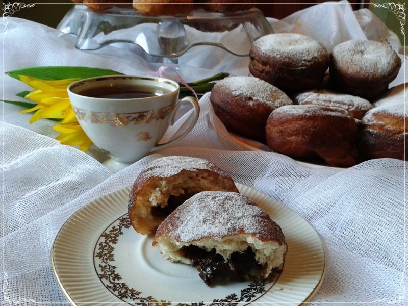 Pączki z nutellą i cytrynową nutą