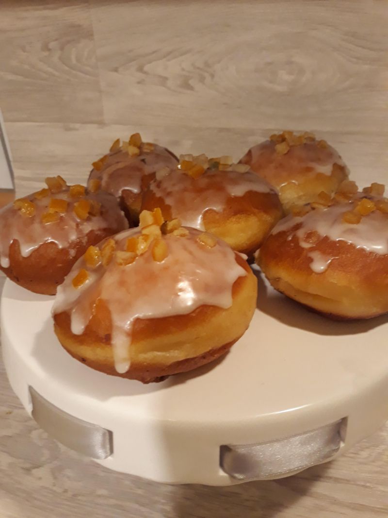 Pączki z powidłami Pączki z powidłami