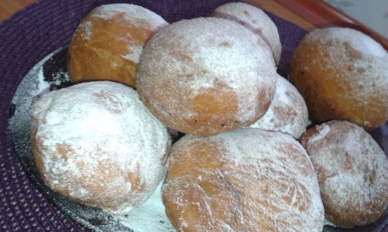 Pączki z różnym nadzieniem Pączki z różnym nadzieniem