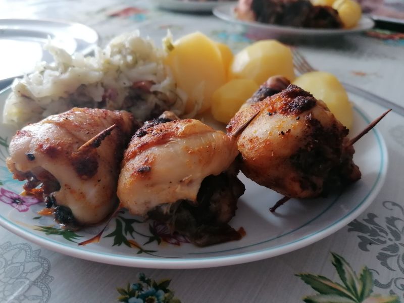 Pałeczki z kurczaka faszerowane pieczarkami
