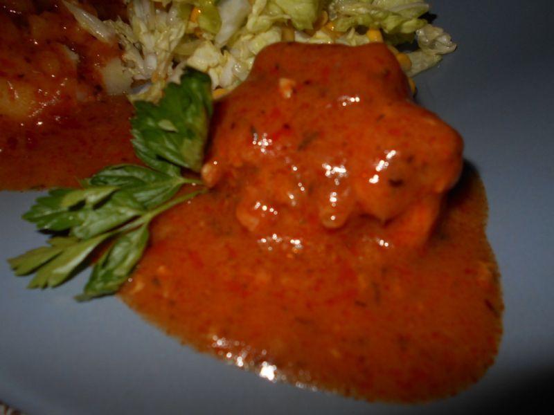 Pałki z kurczaka w sosie