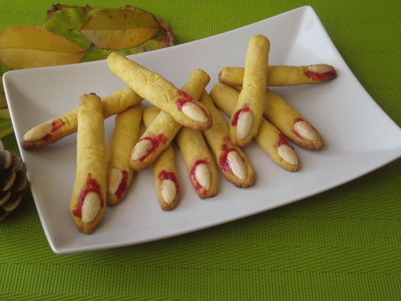 Paluchy wiedźmy na Halloween