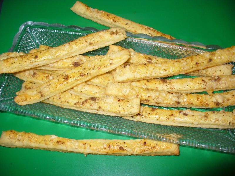 Paluszki drożdżowe na słono Paluszki drożdżowe na słono