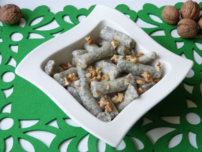 Paluszki serowe z makiem Paluszki serowe z makiem