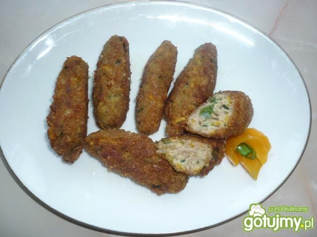 Paluszki z mięsa mielonego z warzywami 