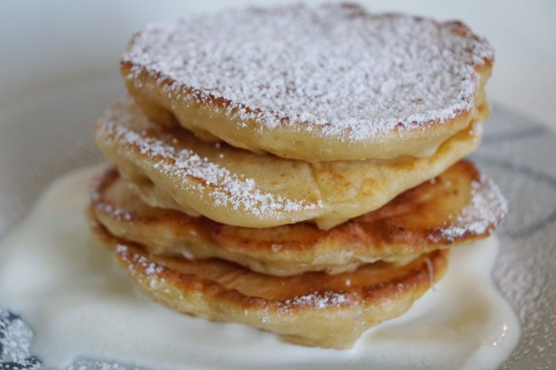 Pancakes z ananasem i bananem Pancakes z ananasem i bananem
