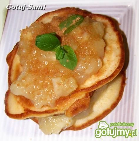 Pancakes z masą jabłkową. Pancakes z masą jabłkową.