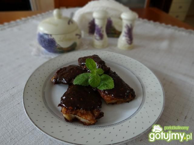 Panga w sosie śliwkowym