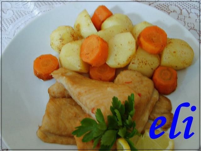 Panga z warzywami z parowara Eli