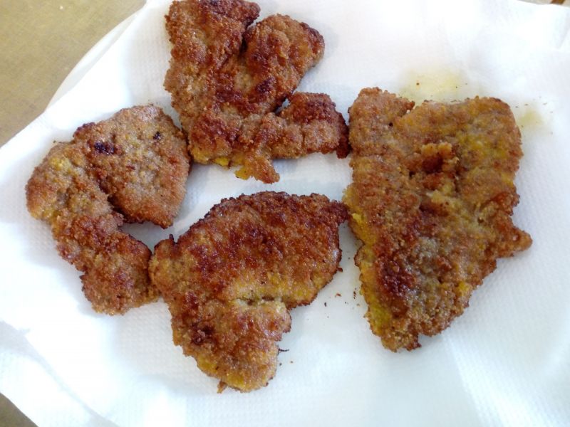 Panierowane medaliony z polędwiczki Panierowane medaliony z polędwiczki