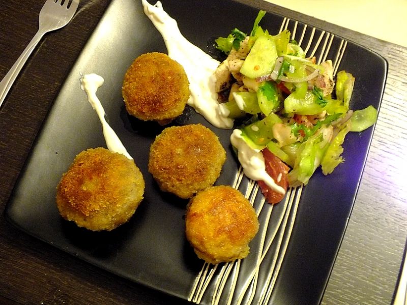 Panierowane pieczarki z mięsnym farszem