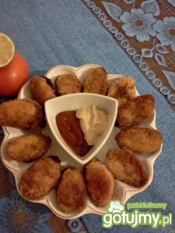 Panierowane plastry kiełbasy Panierowane plastry kiełbasy