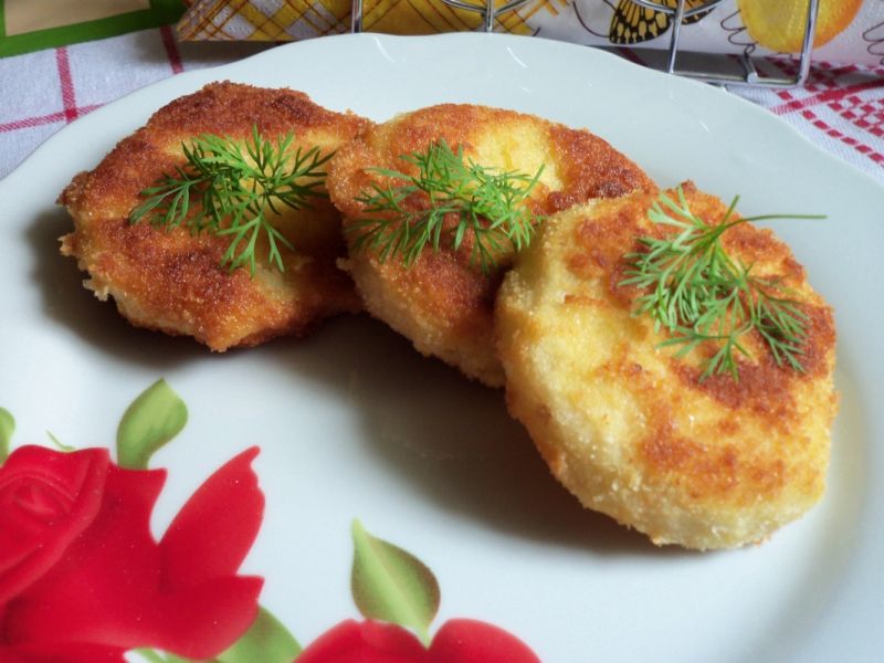 Panierowany seler Panierowany seler