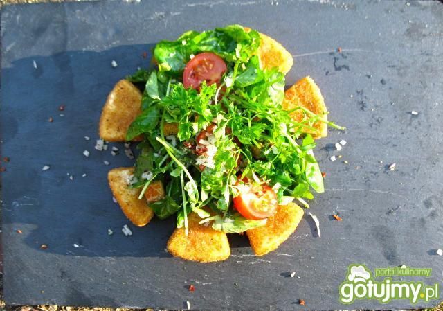 Panierowany ser Camembert 