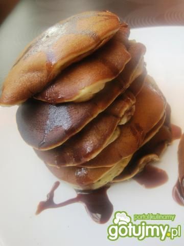 Pankakes-Śniadanie w stylu amerykańskim  Pankakes-Śniadanie w stylu amerykańskim