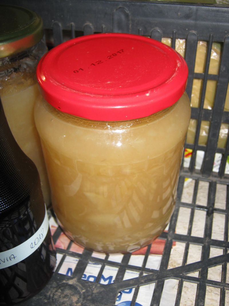 Papierówkowy mus do szarlotki