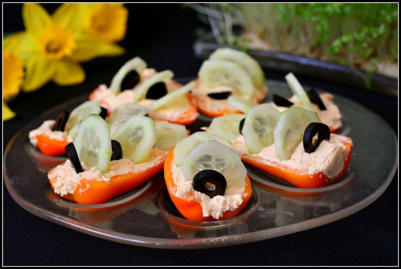 Papryczki faszerowane