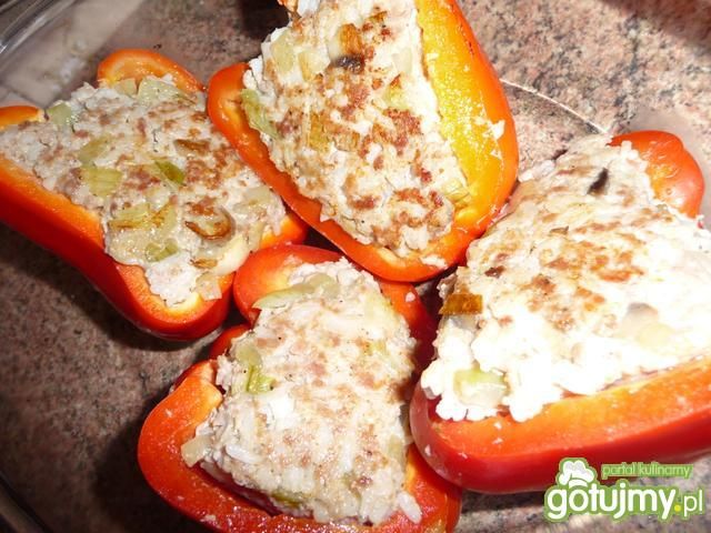 Papryka faszerowana 2