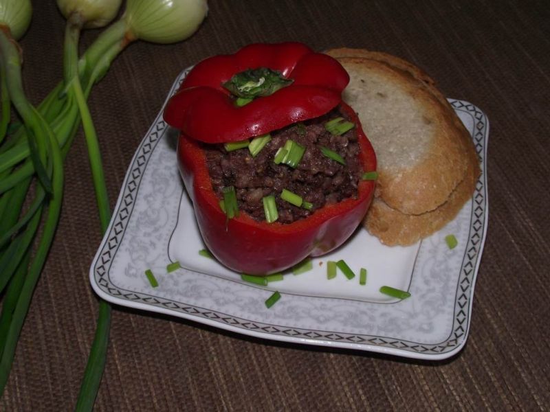 Papryka faszerowana kaszanką na ciepło  Papryka faszerowana kaszanką na ciepło